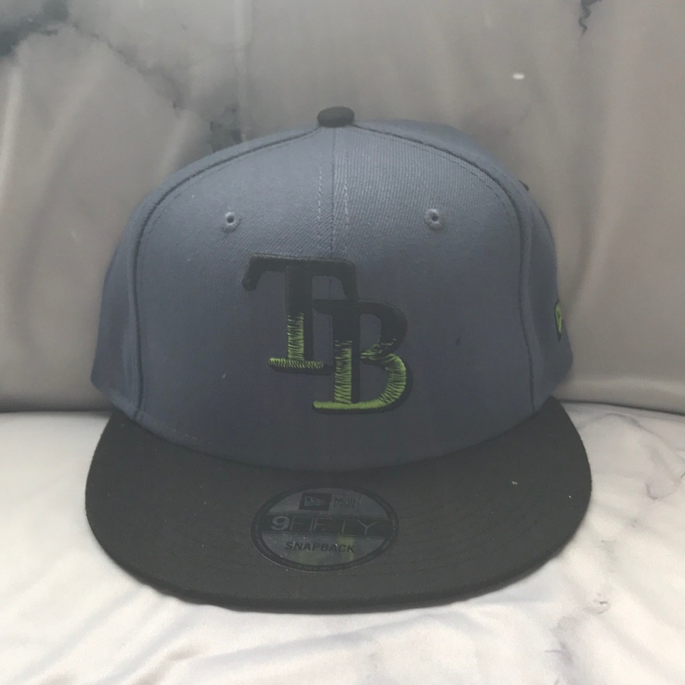 TB hat
